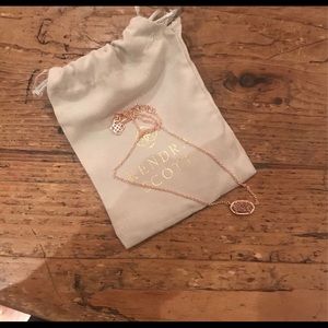 Rose Gold Kendra Scott Necklace!